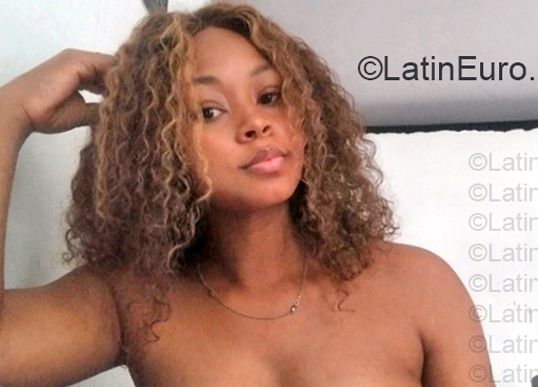 Date this pretty Colombia girl Melina from Cali CO33858