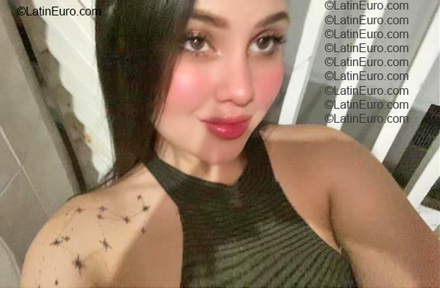 Date this exotic Colombia girl Angeles from Guajira CO33877