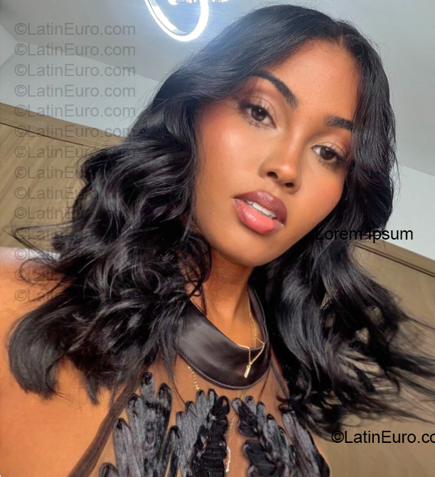 Date this foxy Dominican Republic girl Shanty from La Altagracia DO57100